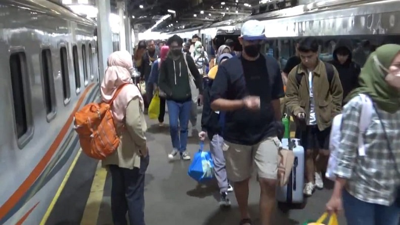 17.000 Pemudik Kembali ke Kota Bandung via Stasiun Kiaracondong