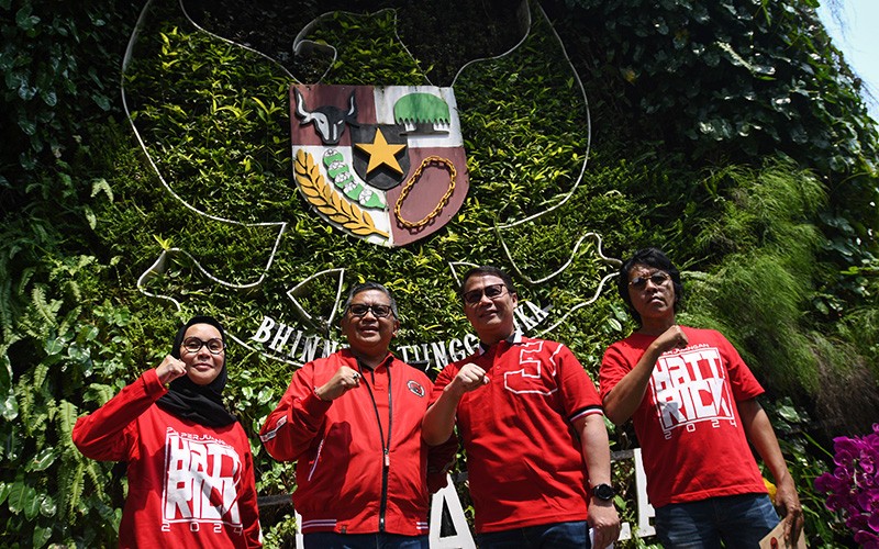 PDIP Tunjuk Ahmad Basarah sebagai Koordinator Relawan Pemenangan Ganjar Pranowo - Bagian 1
