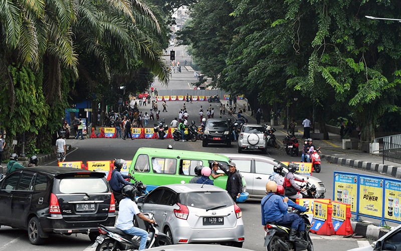 Ruas Jalan Otista Kota Bogor Ditutup untuk Pembangunan Revitalisasi Jembatan - Bagian 1