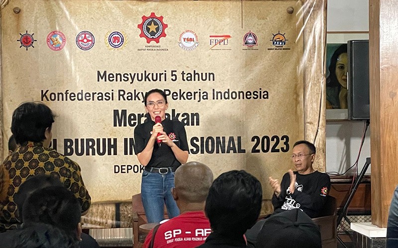 HUT ke-5 KRPI, Rumah Rieke Banjir Karangan Bunga dari Ketua MPR hingga Menteri - Bagian 2