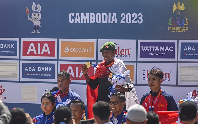 Agus Prayogo, Prajurit TNI Raih Medali Emas Marathon SEA Games 2023  - Bagian 3