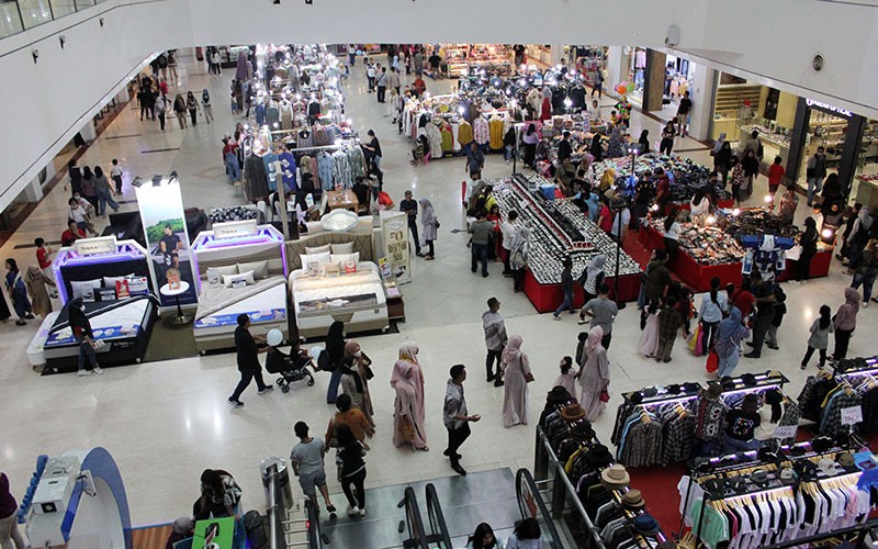 WHO Umumkan Pandemi Covid-19 Berakhir, Aktivitas Kembali Normal - Bagian 1