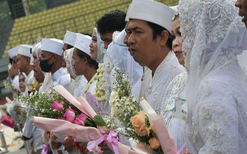 300 Pasangan Nikah Massal di Bekasi - Bagian 3