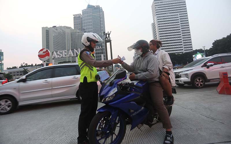 Polisi Kembali Berlakukan Tilang Manual - Bagian 5