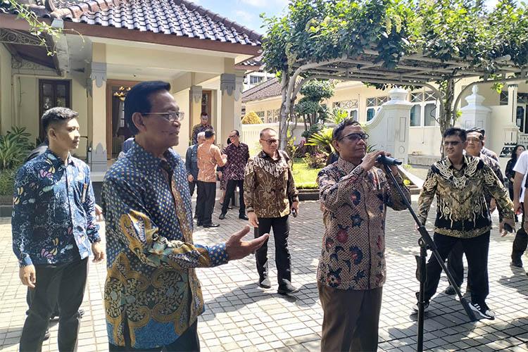 Hadiri Rapat Pengendalian Pembangunan DIY, Menko Polhukam Mahfud MD Bicara Serapan Anggaran