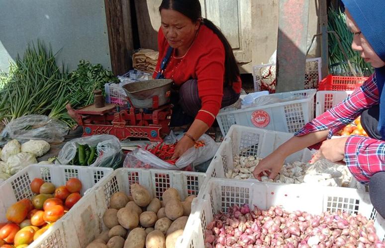 Harga Bawang Merah di Semarang Tembus Rp45.000 per Kilogram, Emak-emak Menjerit