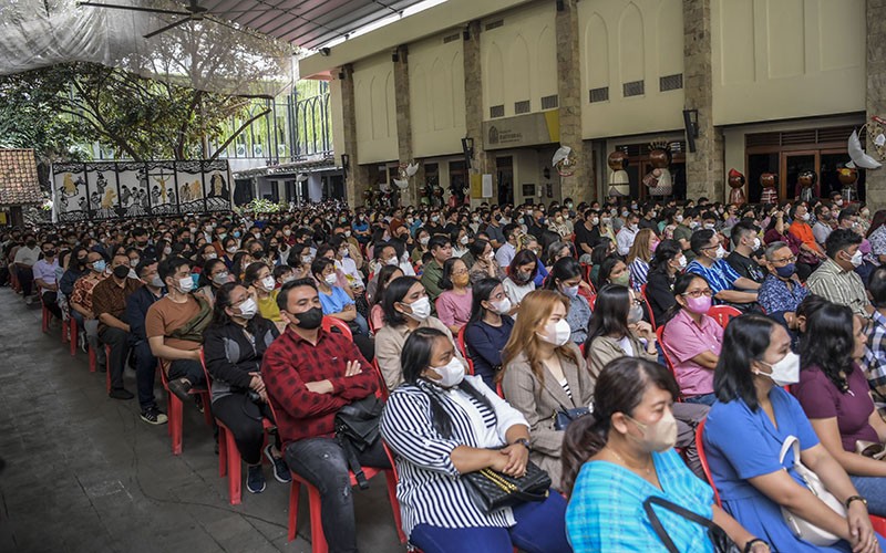 Suasana Misa Kenaikan Isa Almasih di Gereja Katedral - Bagian 3
