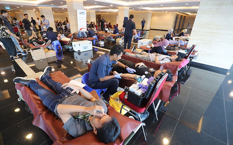 Antusiasme Karyawan Ikuti Donor Darah yang Digelar MNC Peduli dan PMI Depok - Bagian 1