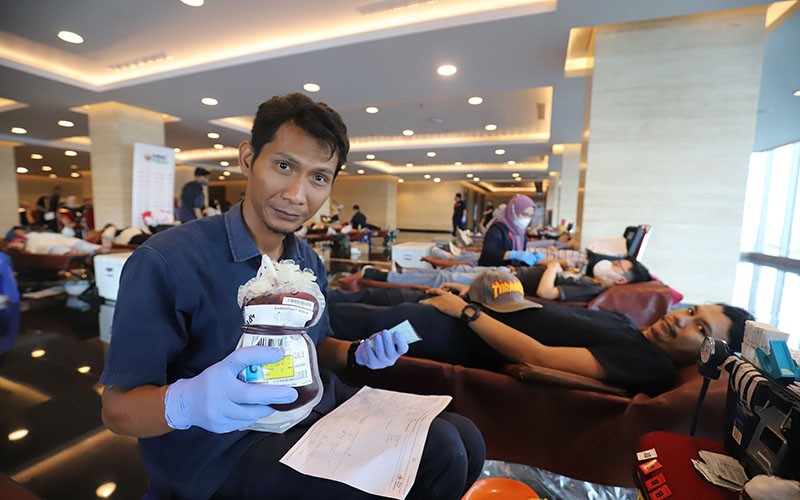 Antusiasme Karyawan Ikuti Donor Darah yang Digelar MNC Peduli dan PMI Depok - Bagian 2