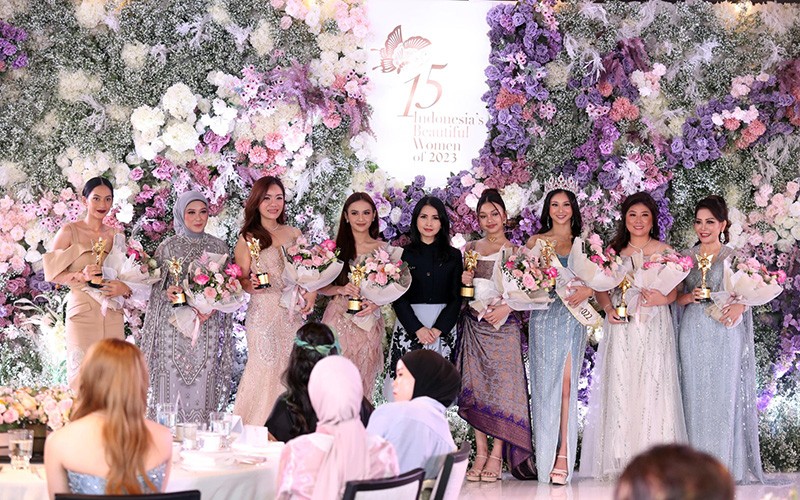 Liliana Tanoesoedibjo Berikan Penghargaan kepada 15 Perempuan Indonesia Berprestasi - Bagian 1