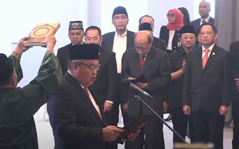 Hadiri Pelantikan Gubernur BI, Ustaz Yusuf Mansur: Yakin, Ekonomi Stabil dan Maju - Bagian 1