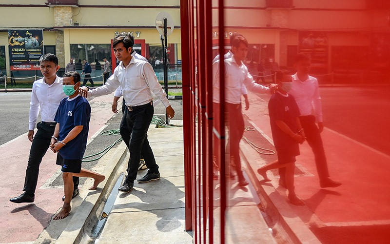 Begini Tampang Guru Ngaji Cabul, Korban 12 Anak Muridnya - Bagian 2