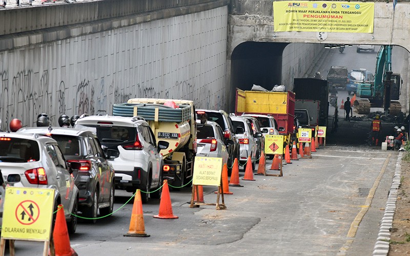 Sering Timbulkan Kecelakaan, Jalan Rusak di Underpass Kota Bogor Diperbaiki - Bagian 1