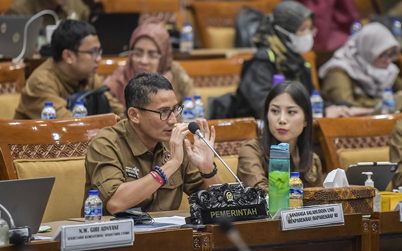 Raker DPR bersama Menparekraf dan Wamenparekraf Bahas Rencana Kerja - Bagian 2