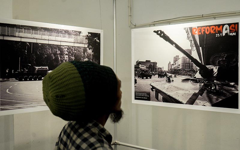 Pameran Foto 25 Tahun Reformasi di Pos Bloc Jakarta - Bagian 3