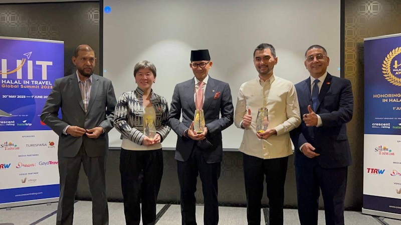 Indonesia Raih Peringkat Pertama Global Muslim Travel Index, Sandiaga Uno: Ciptakan Lapangan Kerja - Bagian 1