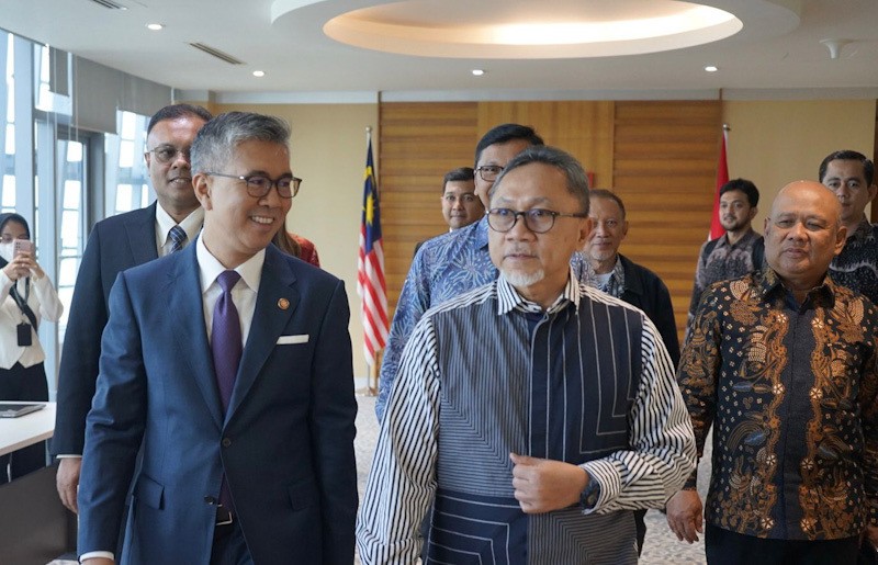 Mendag Zulhas dan Menteri Malaysia Bahas Rencana Kerja Sama Perdagangan Perbatasan - Bagian 4