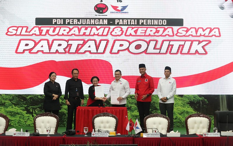 Partai Perindo Resmi Dukung Ganjar Pranowo, MoU Diteken HT dan Megawati - Bagian 2