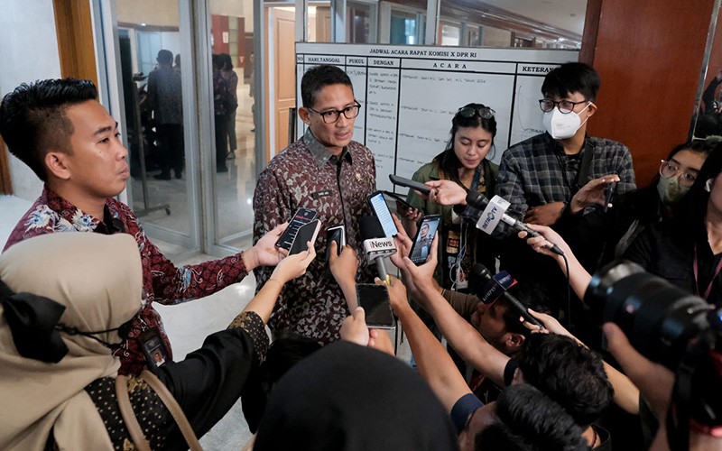 Tawarkan Poros Percepatan Pembangunan, Sandiaga Uno Gabung ke Partai yang Sepemikiran - Bagian 2