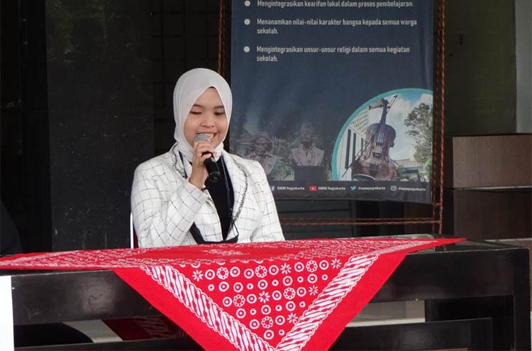 Lirik dan Makna Lagu Loneliness Karya Putri Ariani yang Antarkan Raih  Golden Buzzer AGT 2023