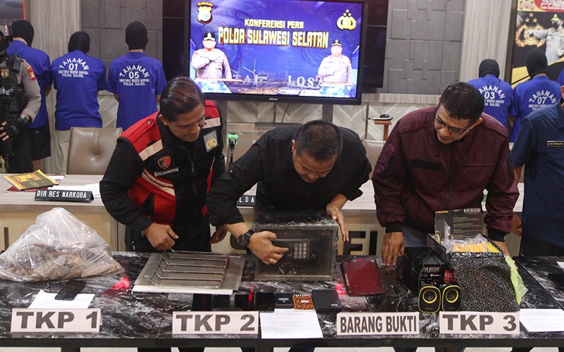 Penampakan Brankas Penyimpanan Narkoba di UNM, Sempat Disebut Bunker - Bagian 1