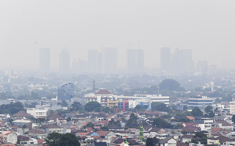 Polusi Udara Jakarta, Pj Gubernur Heru Budi Imbau Beralih ke Kendaraan Listrik - Bagian 1