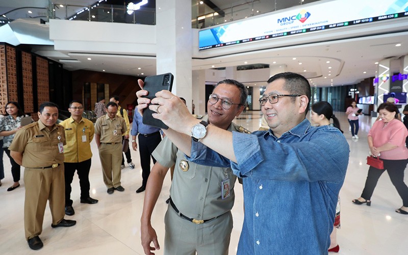 HT dan MNC Peduli Terima Kunjungan Wali Kota Jakarta Pusat Dhany Sukma - Bagian 1