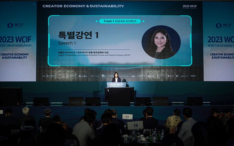 Angela Tanoesoedibjo Jadi Pembicara WCIF 2023 di Korsel, Paparkan Kebangkitan Ekraf RI  - Bagian 1