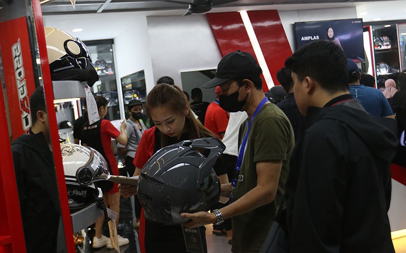 Suasana Hari Pertama Pekan Raya Jakarta 2023 - Bagian 3