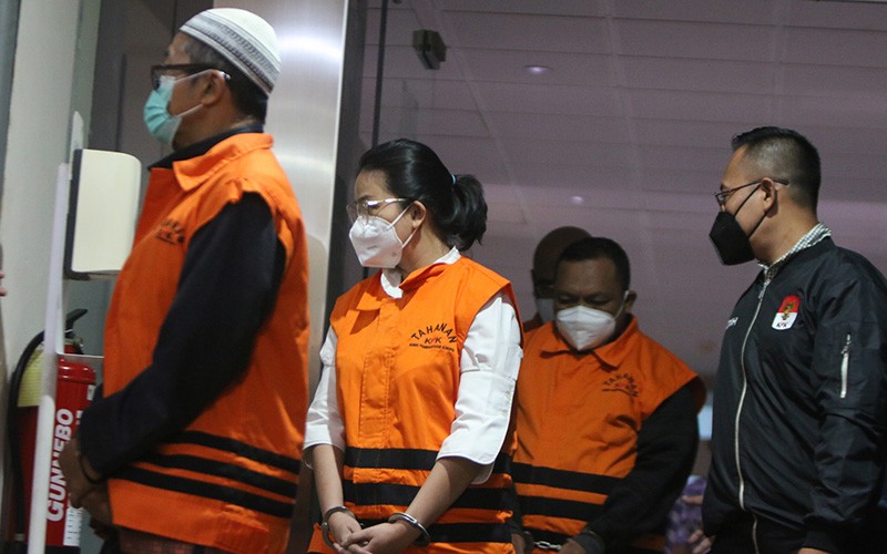 Deretan 9 ASN Kementerian ESDM Kompak Pakai Rompi Tahanan KPK - Bagian 3