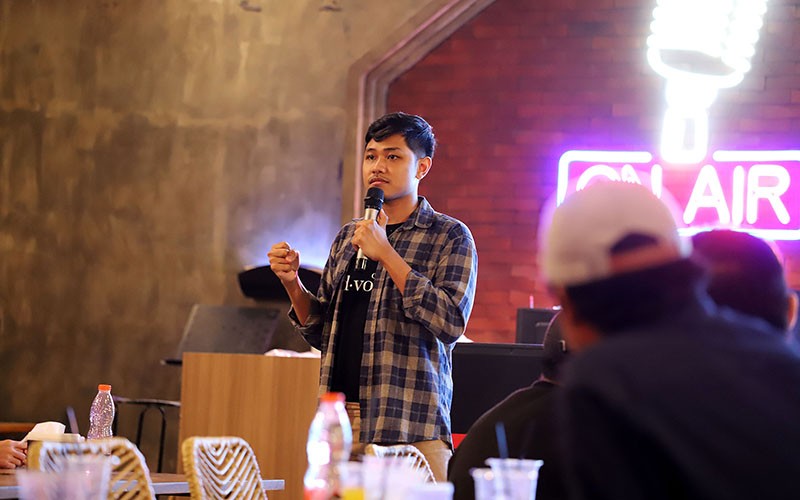 Momen Mantan Ketua BEM UI Manik Marganamahendra Gabung Partai Perindo - Bagian 3