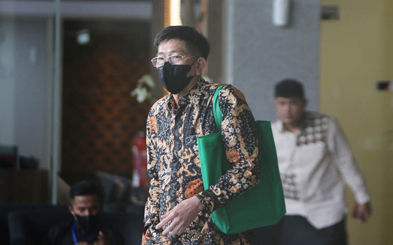 Kepala Kantor Pajak Jakarta Timur Diperiksa KPK Terkait Kasus RAT - Bagian 2