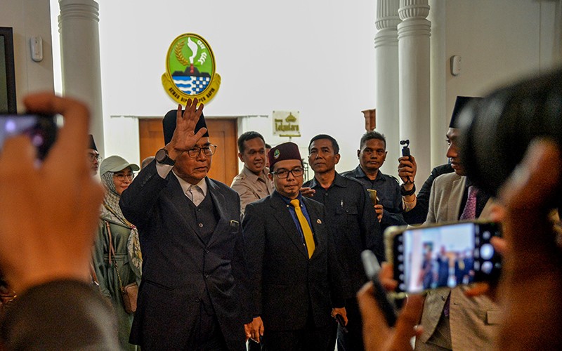 Penampakan Panji Gumilang Diperiksa soal Kontroversi Ponpes Al Zaytun - Bagian 3