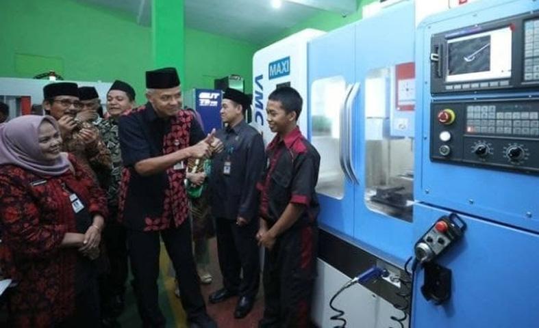  Keren, Alumni SMKN Jateng Rizki dan Dwi Angga Sukses Kerja di Jepang: Terima Kasih Pak Ganjar