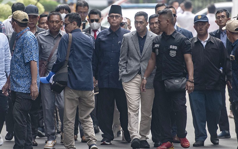 Tampang Pimpinan Ponpes Al Zaytun Panji Gumilang Diperiksa soal Penistaan Agama - Bagian 1