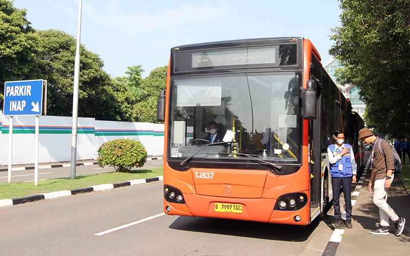 Asyik, Naik Bus TransJakarta Menuju Bandara Soetta Gratis Selama 2 Minggu - Bagian 1