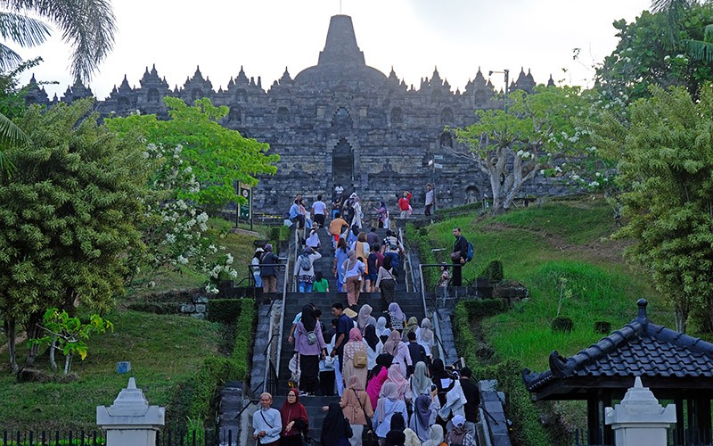 Kunjungan Wisatawan Mancanegara ke Indonesia Naik 5 Kali Lipat - Bagian 2