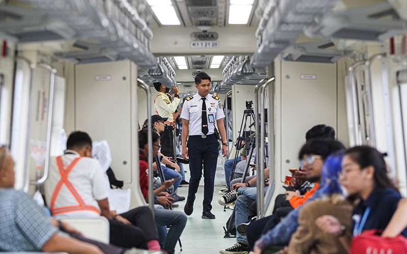 Jajal LRT Jabodebek Jelang Uji Coba Terbatas 12 Juli - Bagian 3