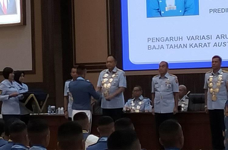 Wisuda 113 Taruna Akademi Angkatan Udara, Begini Pesan KSAU