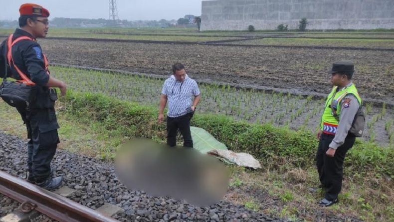 Perempuan Tertabrak Kereta Api di Malang, Kondisi Mengenaskan