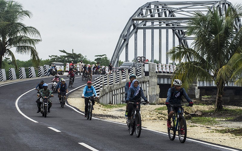 Pembangunan Infrastruktur Pendukung Pariwisata Jawa Barat - Bagian 2