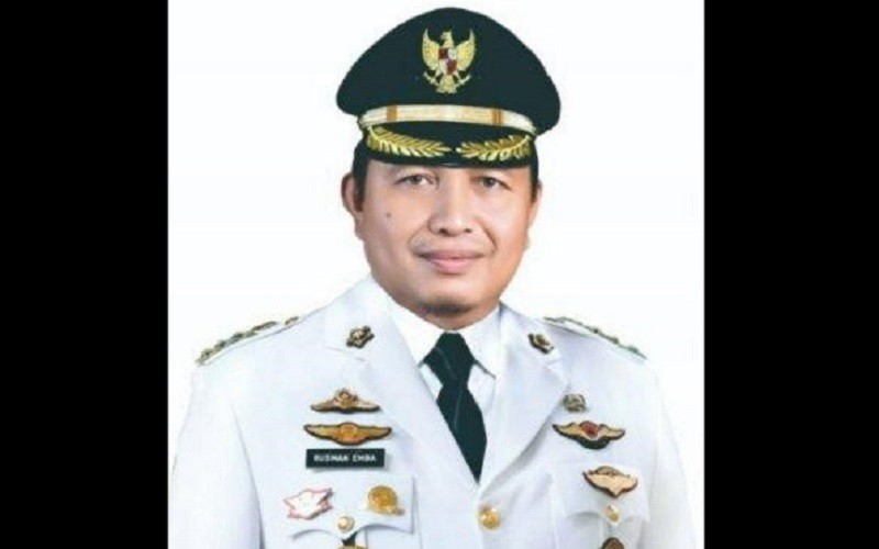 Profil Bupati Muna Laode M Rusman Emba yang Dicegah KPK ke Luar Negeri