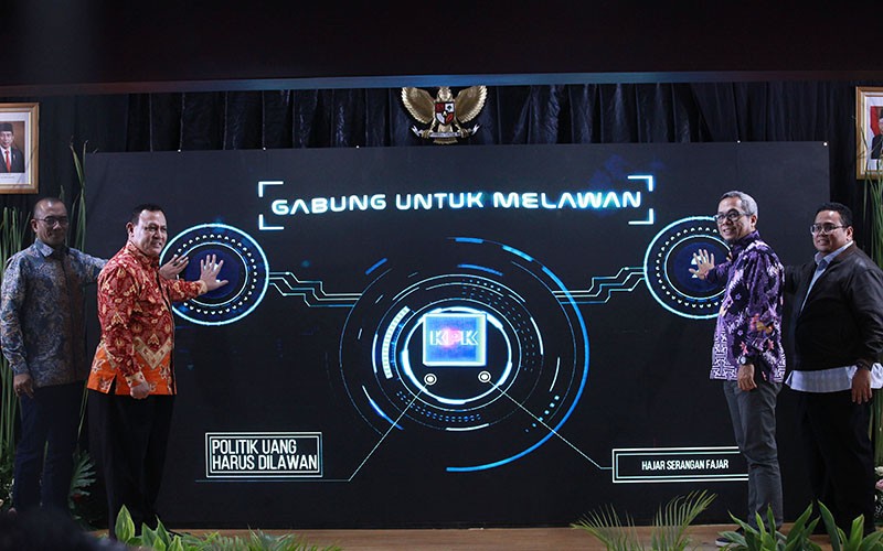 KPK Luncurkan Kampanye Hajar Serangan Fajar - Bagian 1
