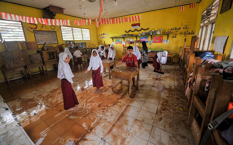 Sekolah Terdampak Banjir di Kota Jambi - Bagian 2