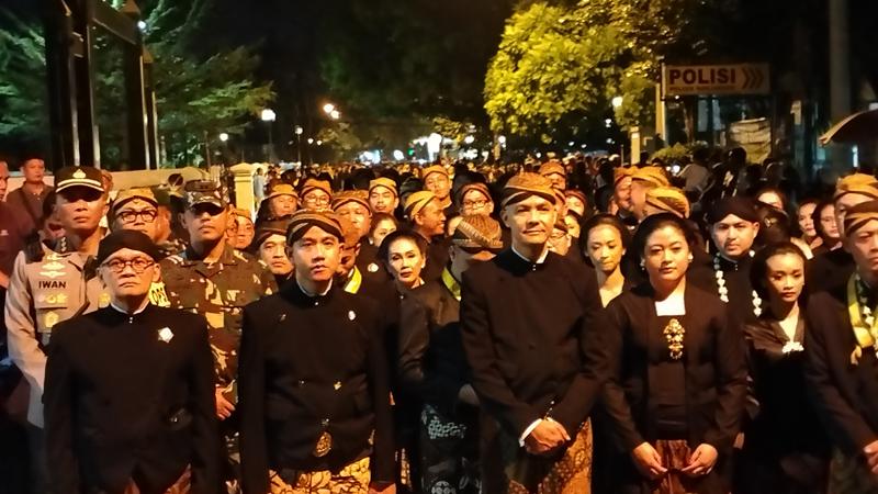 Ganjar Sebut Kirab Malam Satu Suro Bisa Jadi Wisata di Solo