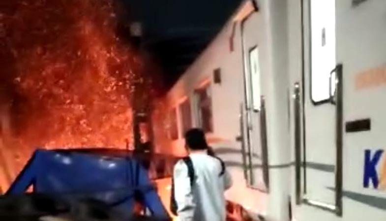 Kondisi Terkini Penumpang Luka akibat Lompat dari Gerbong saat KA Brantas Tabrak Truk 