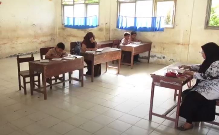 Minim Siswa, Gedung SMPN 6 di Madina Dibiarkan Rusak dan Telantar