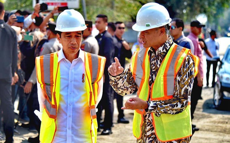 Presiden Jokowi Puji Ganjar Pranowo saat Tinjau Infrastruktur Jawa Tengah - Bagian 1