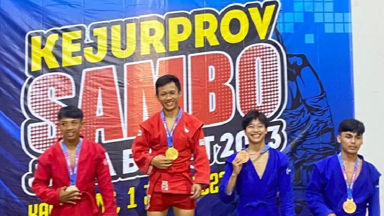 Keren, Mahasiswa BSI Kampus Karawang Raih Medali Emas di Kejurprov Jabar Sambo