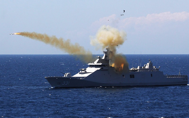 Hancur Lebur, KRI Slamet Riyadi Jadi Sasaran Tembak 4 Rudal Kapal Perang TNI AL - Bagian 2